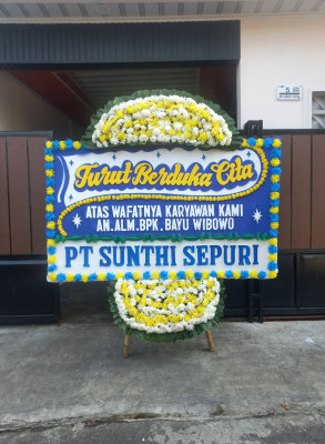 Papan Bunga Duka di Ulu Pungkut